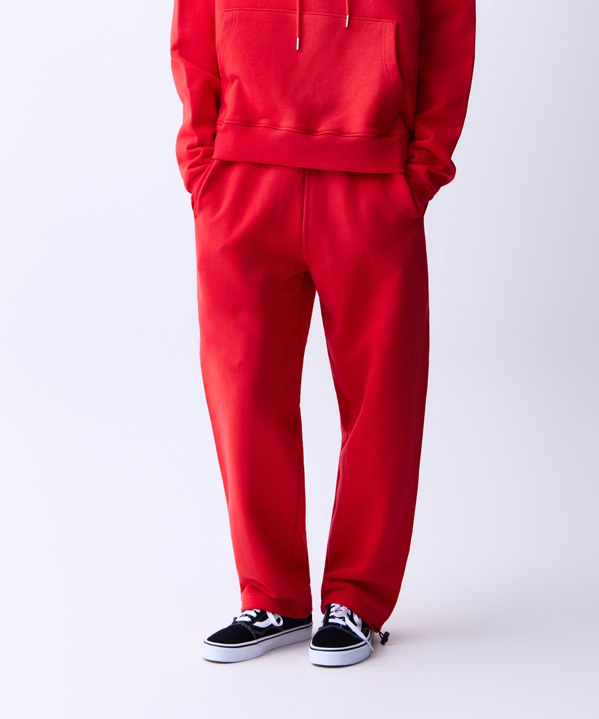 에이던엠(ADERNM) ESSENTIAL SWEAT PANTS (RED)