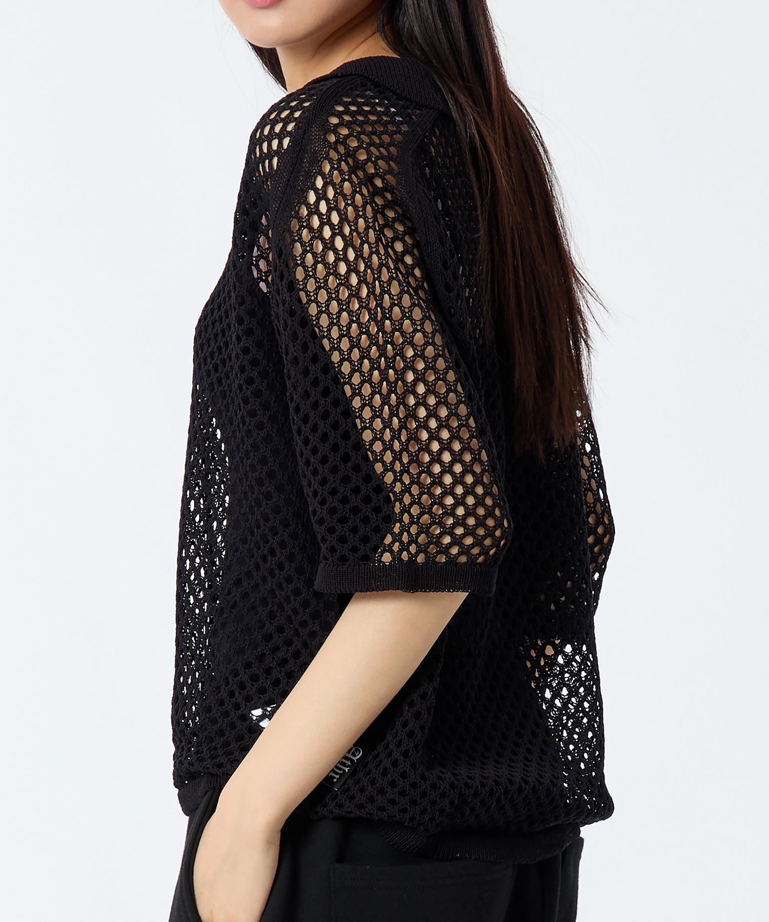 【MODERNIF】Luca Punching Short Sleeve Collar Knit MUSINSA | ANDTHEOTHER Punching collar short sleeve knit black