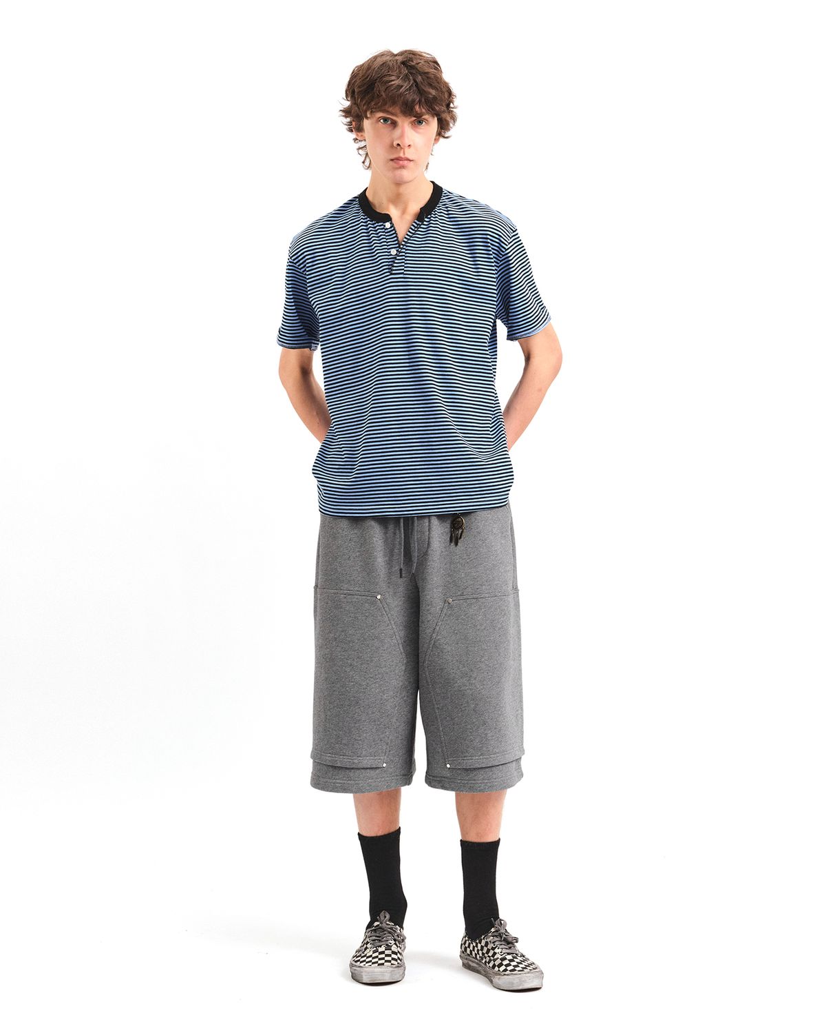 포커페이스(POKERFACE) STRIPE HENLEY NECK T-SHIRTS BLUE