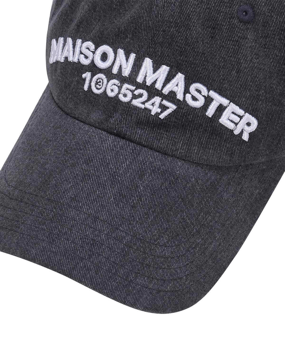 메종마스터(MAISON MASTER) 피그먼트 커브로고 볼캡