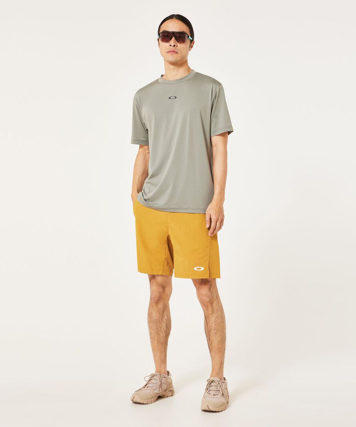 오클리(OAKLEY) (공용) 제팬 인핸스 올마이티 쇼츠 8.5인치 - 카퍼 캐년 / FOA40759187C