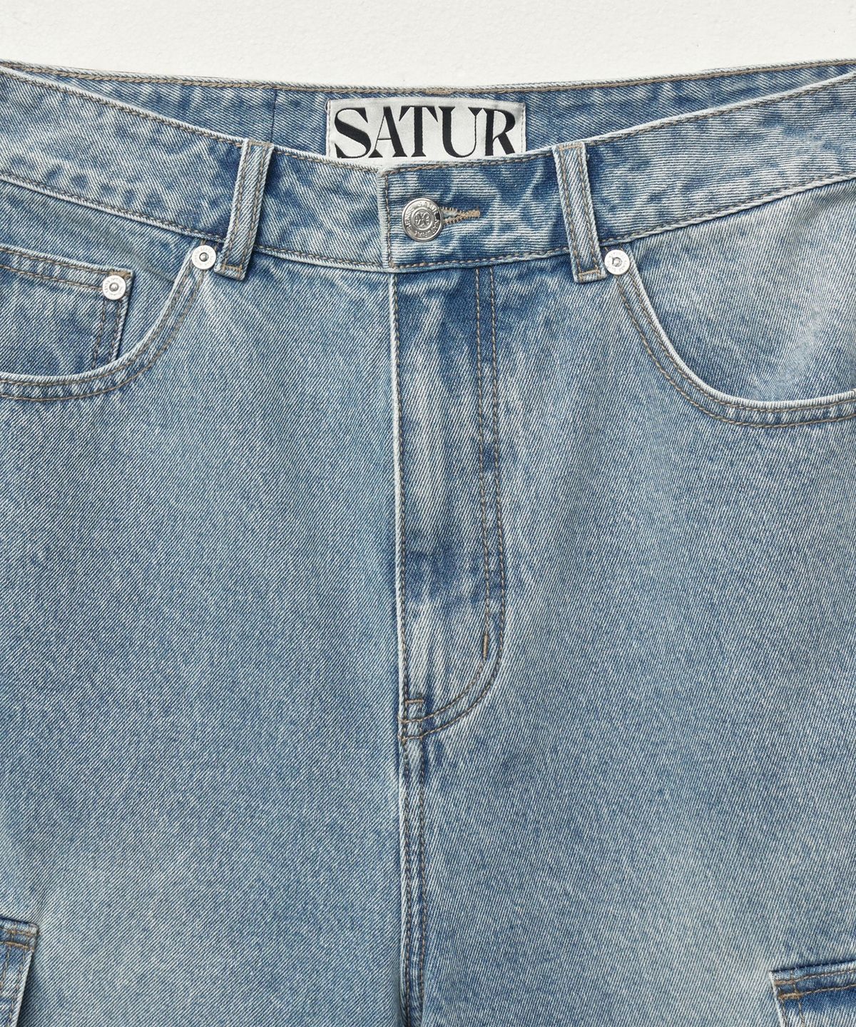 세터(SATUR) 카고 버뮤다 데님 쇼츠 라이트 블루