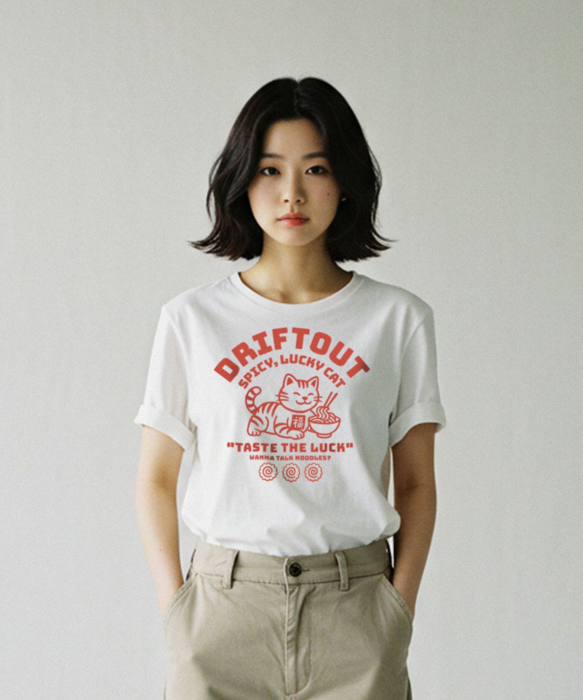 드리프트아웃(DRIFTOUT) 테이스트 더 럭 캣 반팔 티셔츠 (3color)