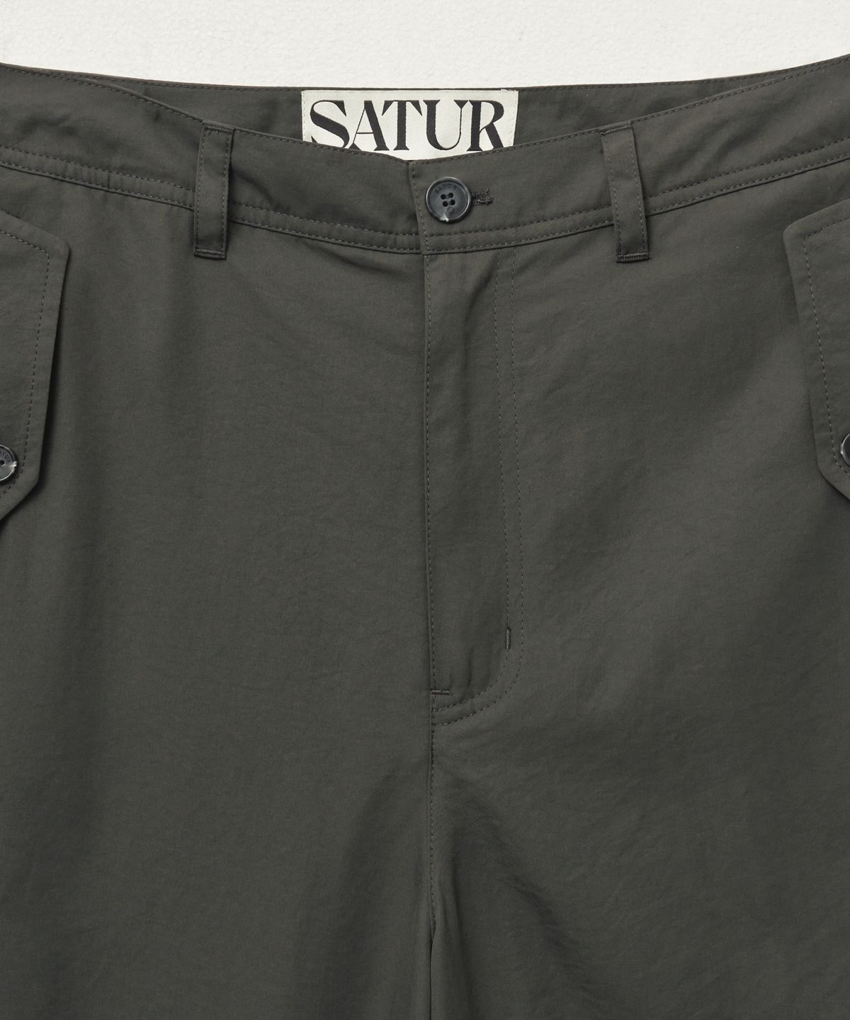 세터(SATUR) 와이드 스트링 카고 팬츠 차콜