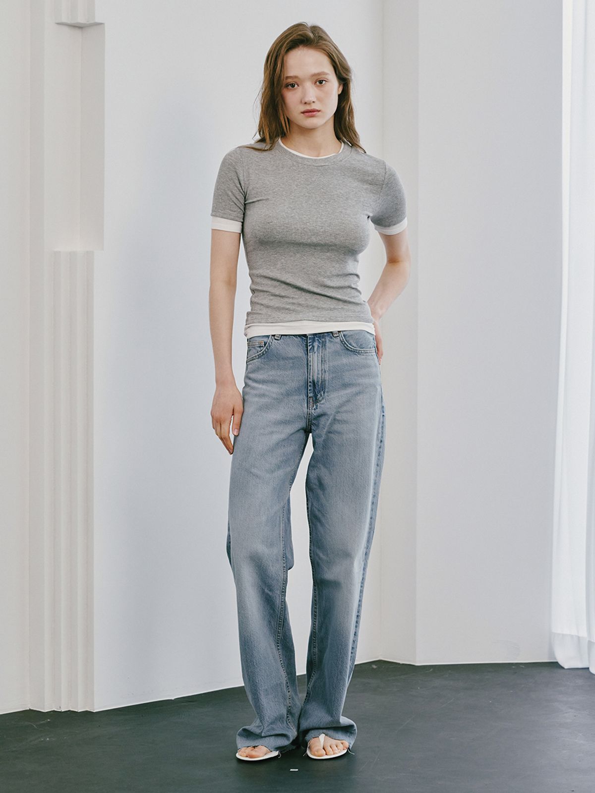 누브(NOUVE) 컬러매칭 하프 슬리브 티셔츠 - 멜란지그레이 / Color Matching Half Sleeve T -Shirts - Melange Gray