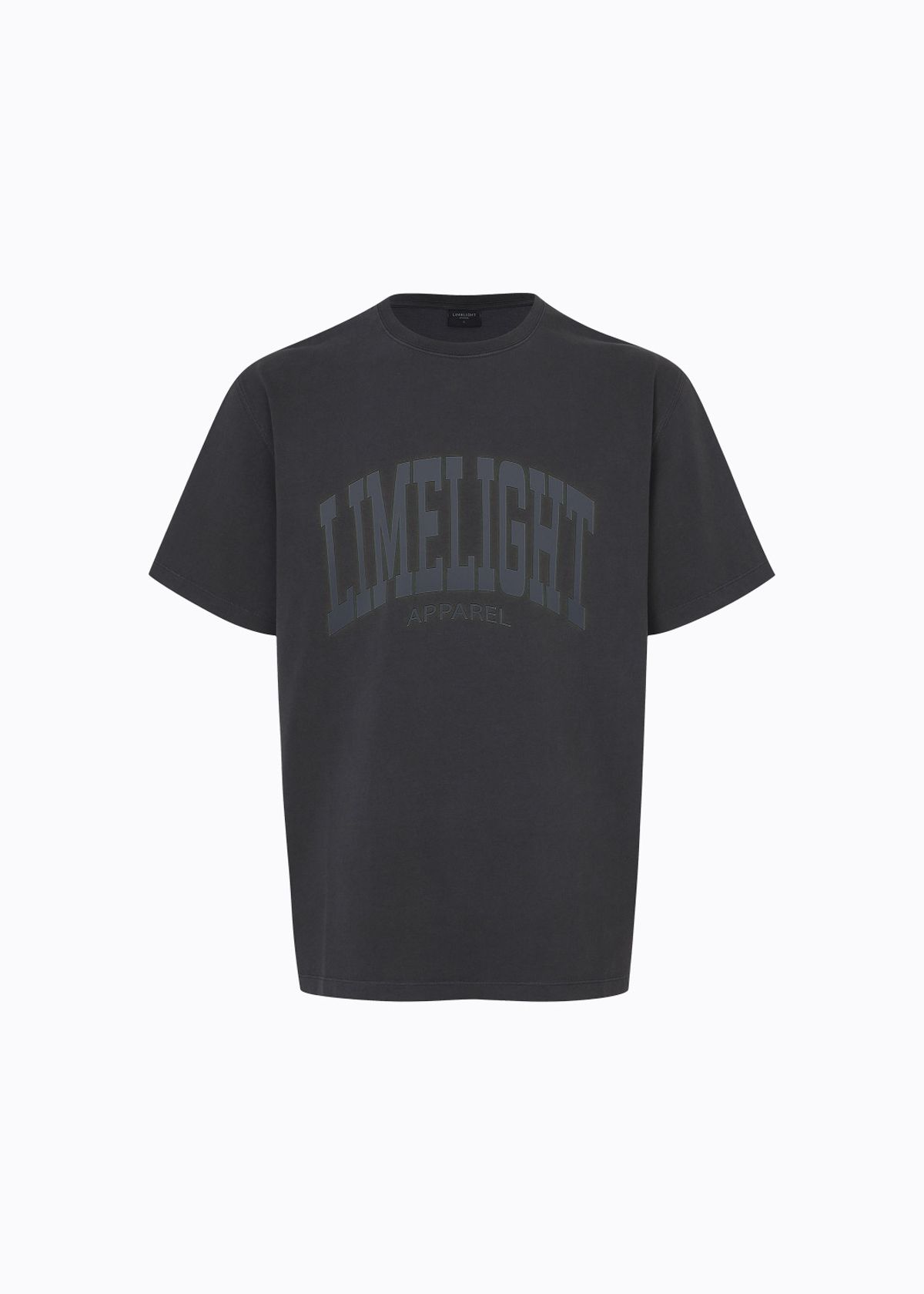 라임라잇 어패럴(LIMELIGHT APPAREL) 어패럴 피그먼트 아치 로고 티셔츠 (블랙/그레이)