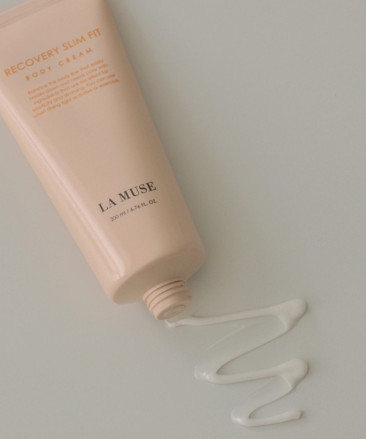라뮤즈(LAMUSE) 리커버리 슬림 핏 바디 크림 200ml