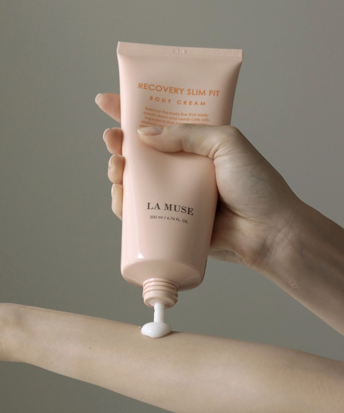 라뮤즈(LAMUSE) 리커버리 슬림 핏 바디 크림 200ml