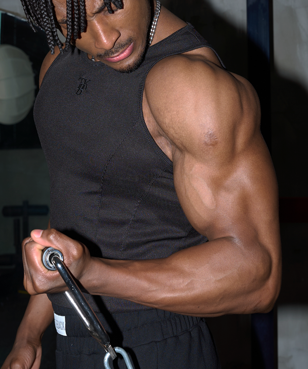 터틀백(TURTLEBACK) TBK 골지 절개 나시 2color