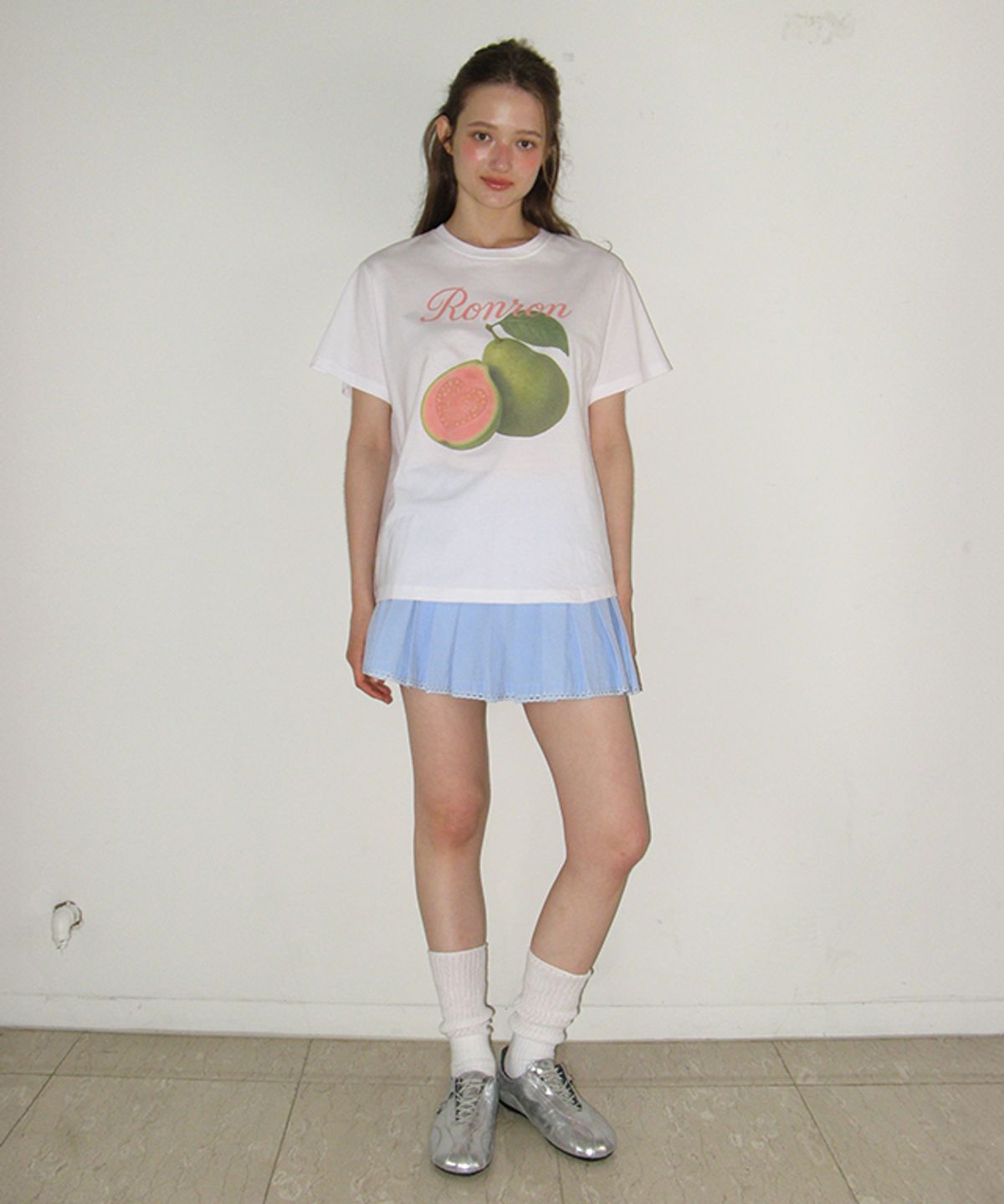 론론(RONRON) BABY PLEATED PANTSKIRT SOFT BLUE