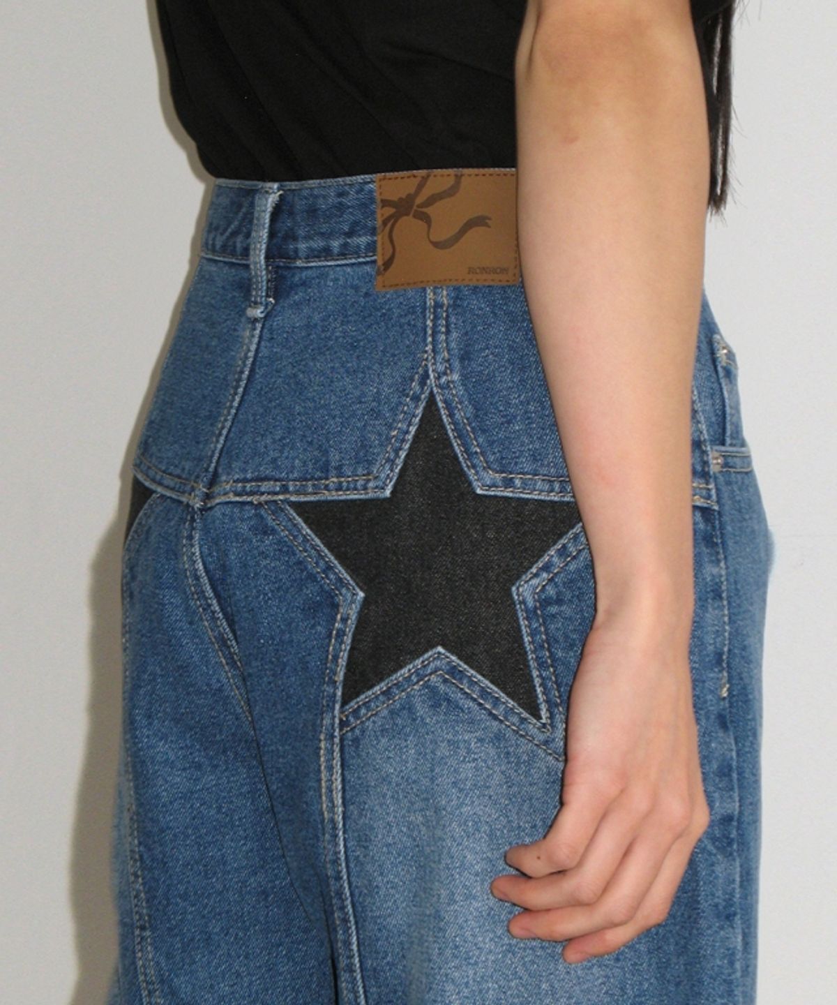론론(RONRON) STAR POCKET DENIM SHORTS PANTS MEDIUM BLUE