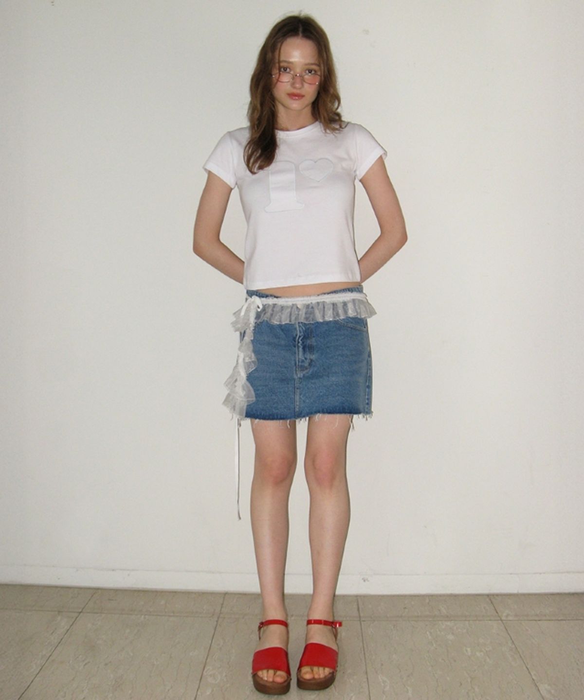 론론(RONRON) R STITCH SHORT SLEEVE T SHIRT WHITE