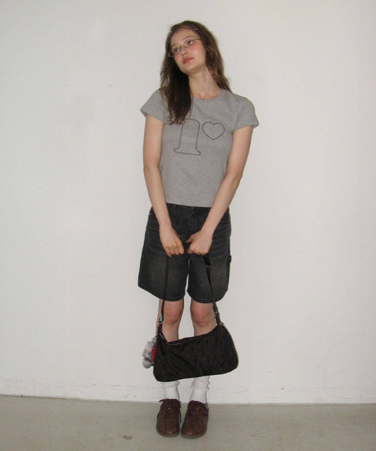 론론(RONRON) R STITCH SHORT SLEEVE T SHIRT GREY