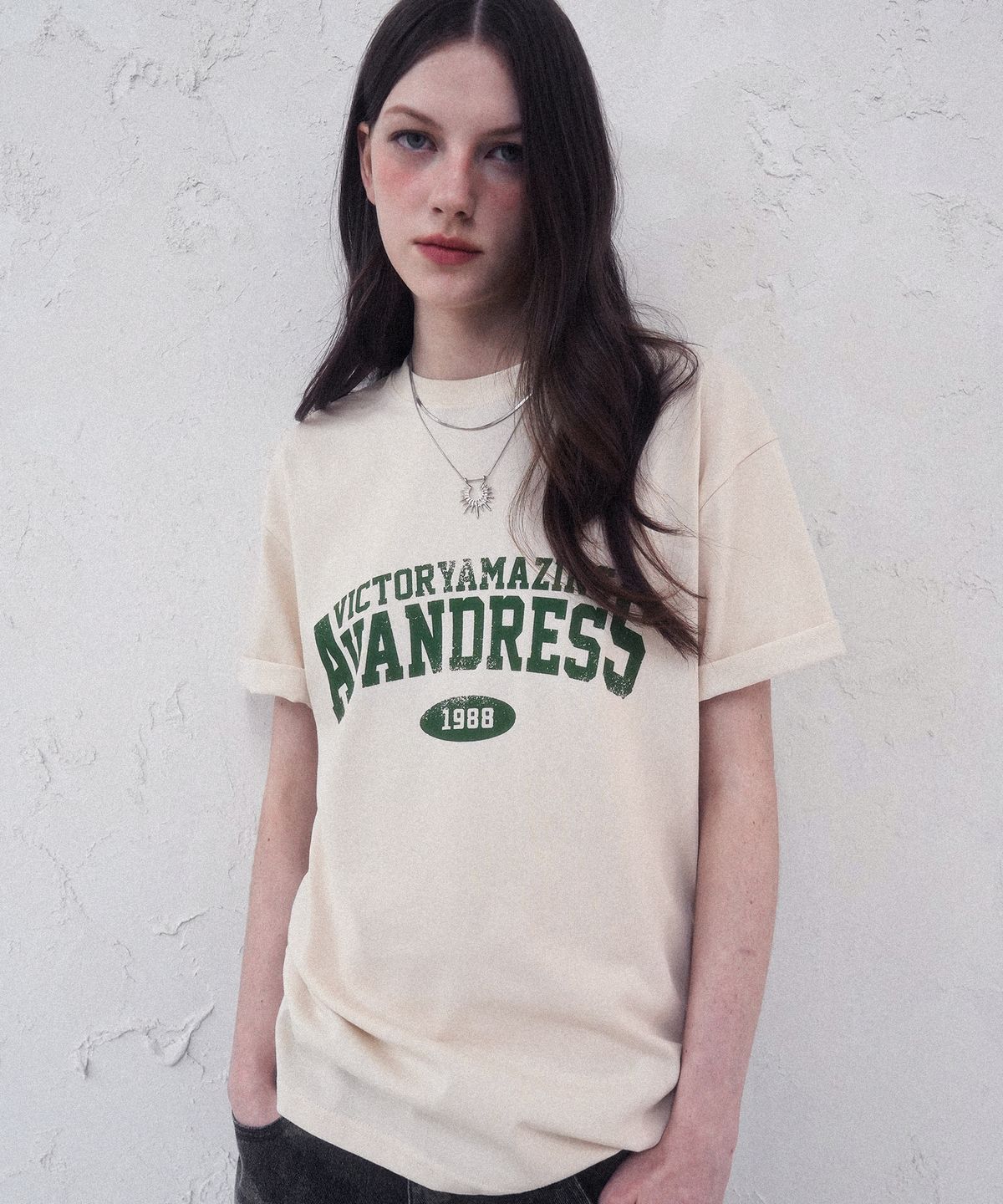 어반드레스(AVANDRESS) Vintage Crack Hero Loosefit T-shirt - 5COL