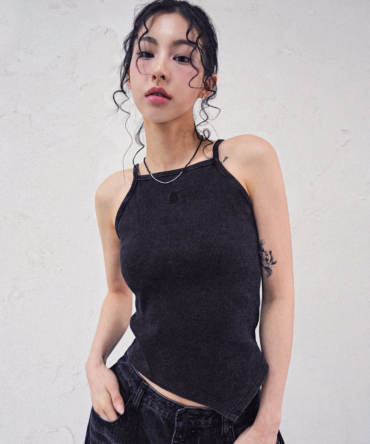어반드레스(AVANDRESS) Urban Night Sleeveless - 3COL