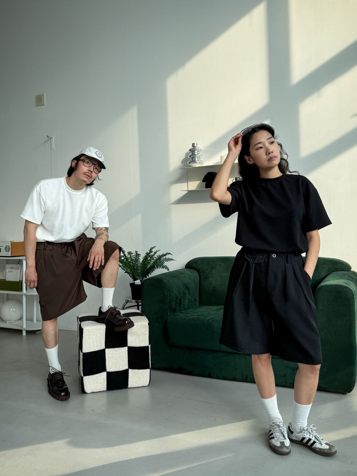 오버더와르(OVERTHEOIR) 플립 버뮤다 슬랙스 팬츠