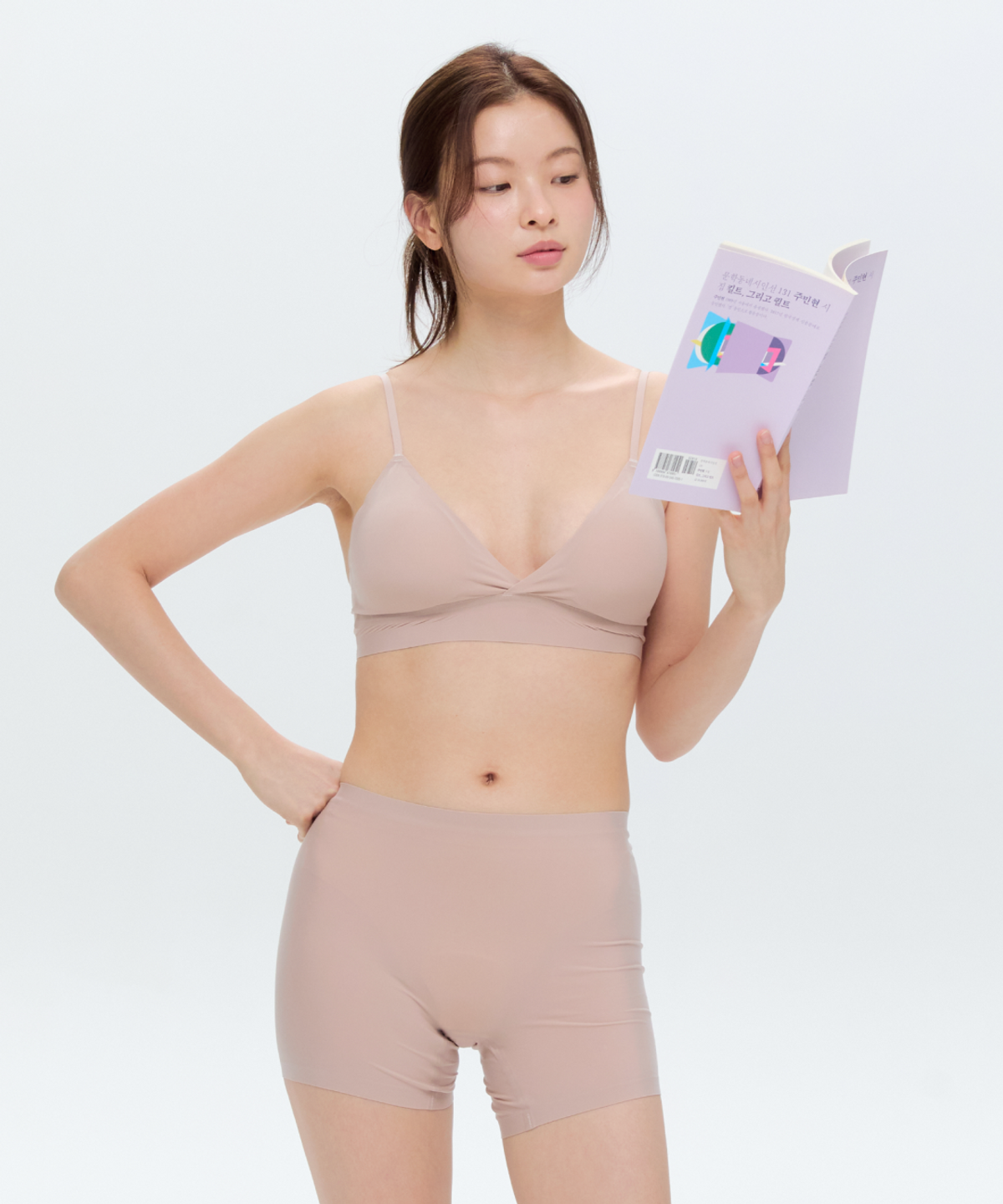 시스티(SISTIE) 풀라 5.0 숏 브라렛 드로즈 SET