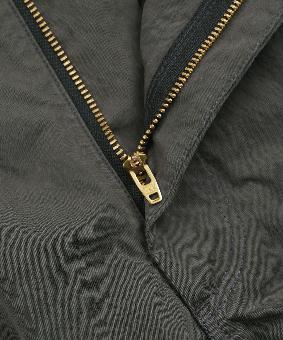 프리즘웍스(FRIZMWORKS) CN NIB FATIGUE SHORTS _ CHARCOAL