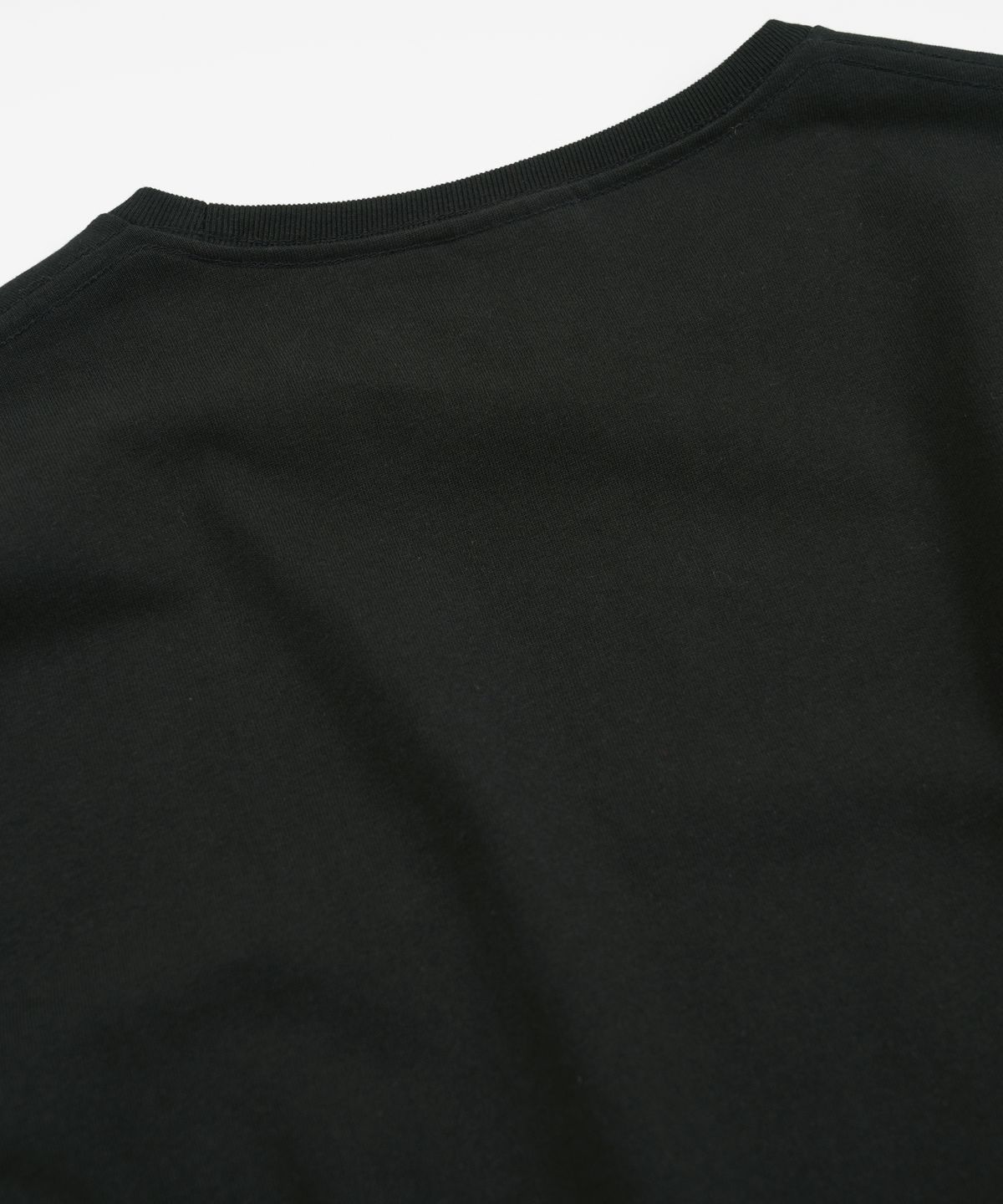 프리즘웍스(FRIZMWORKS) POCKET LOOP TEE _ BLACK