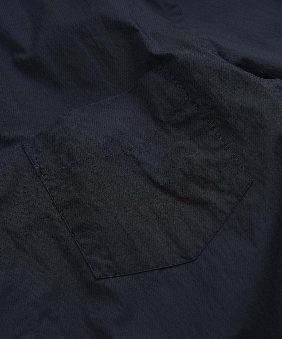 프리즘웍스(FRIZMWORKS) FEATHER CN RELAXED HALF SHIRT _ NAVY