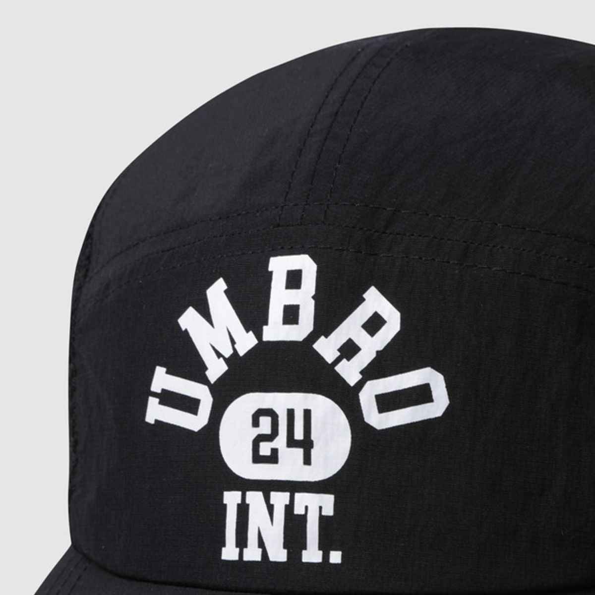 엄브로(UMBRO) 스트링 캠프캡 블랙(UQ323CCP72)