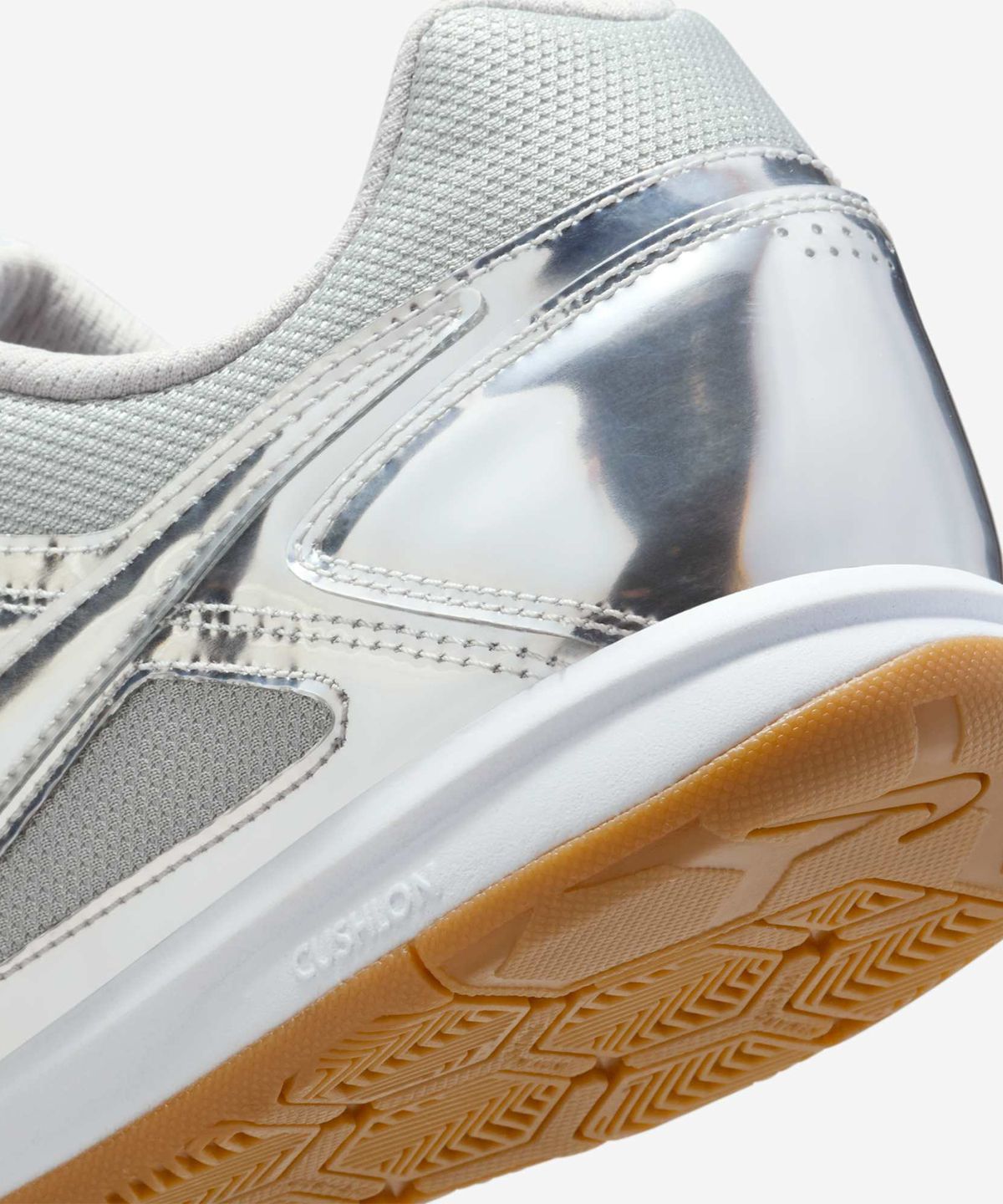 나이키(NIKE) 가토 LV8 M - 메탈릭 실버:화이트:검 라이트 브라운:메탈릭 실버 / IB3566-001