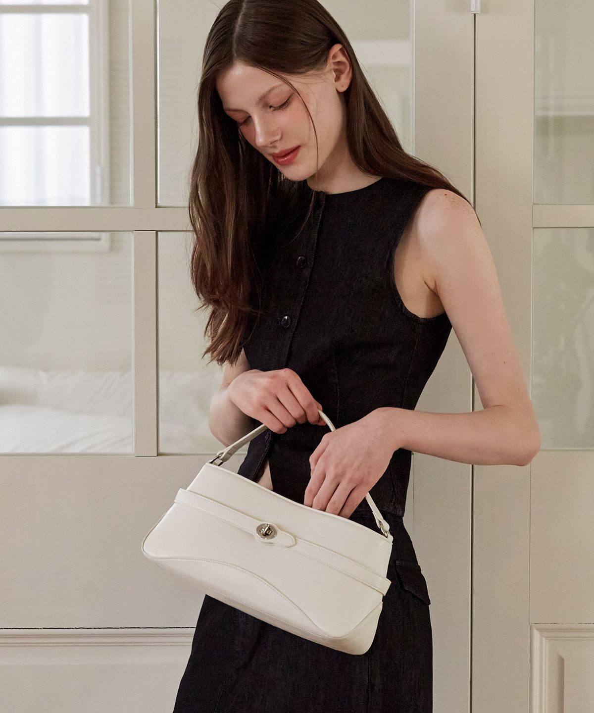 벨류엣(VALLUAT) Glint bag_Ivory