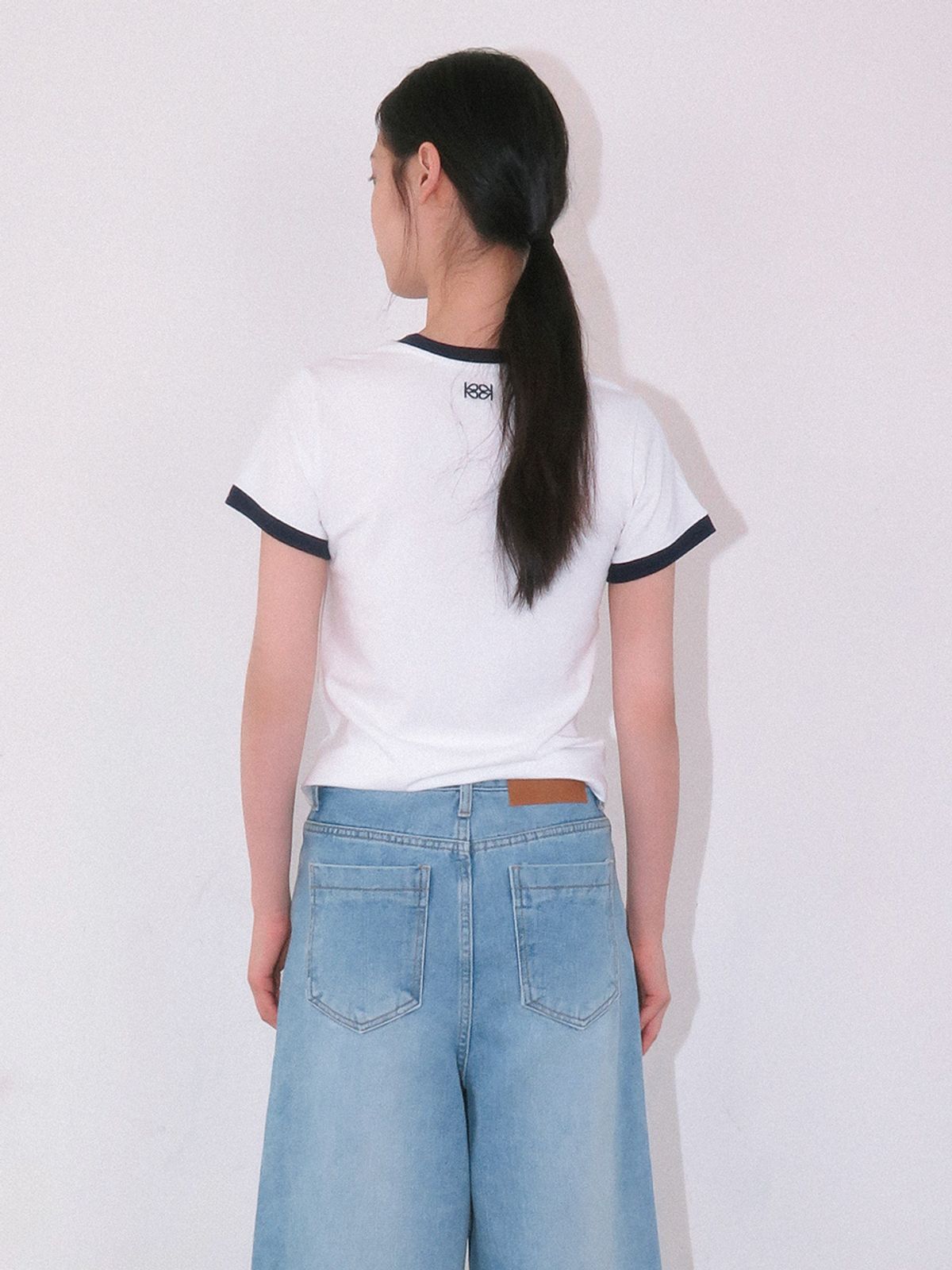 기준(KIJUN) Soleil Tee Off-White