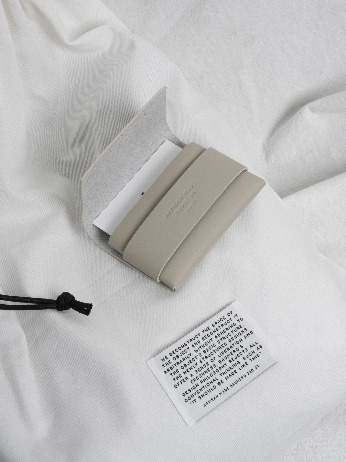 바우메로(BAUMERO) BUSINESS CARD 143 (GREY IVORY)
