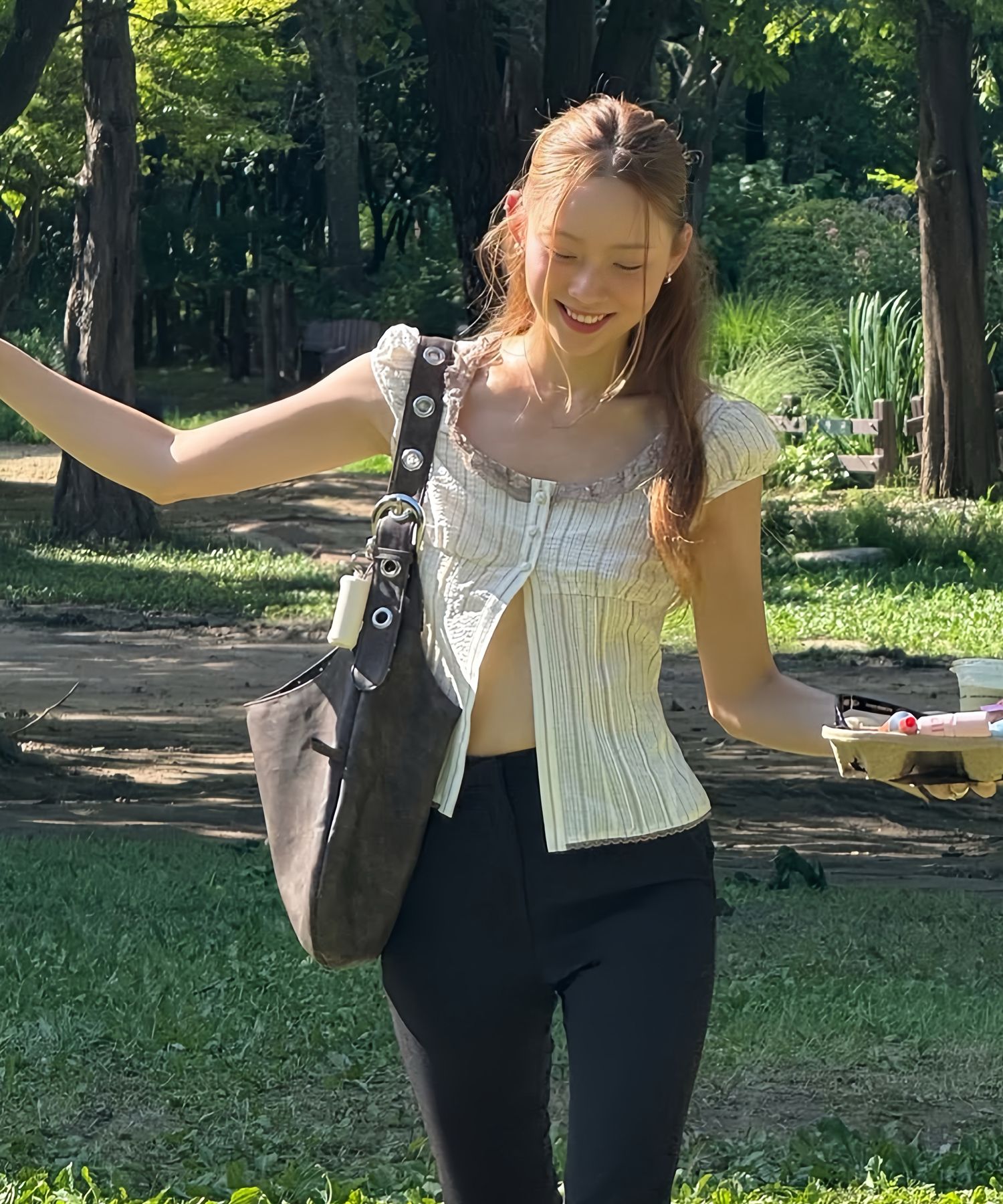 MUSINSA公式 | LETERIE BUCKLE REVERSIBLE SHOULDER BAG_4COLOR