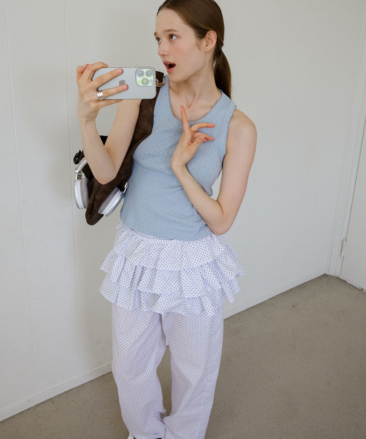 레터리(LETERIE) DOT CANCAN WRAP SKIRT & JOGGER PANTS SET_WHITE