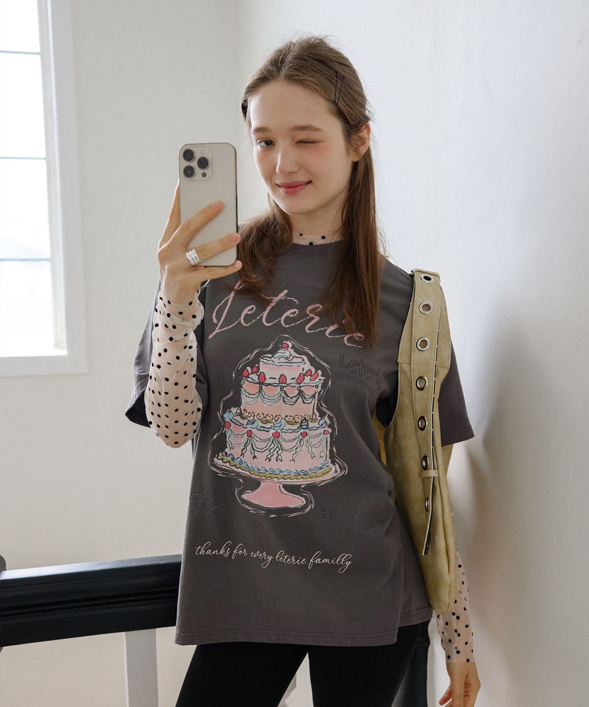 레터리(LETERIE) SWEET CAKE T-SHIRTS_3COLOR