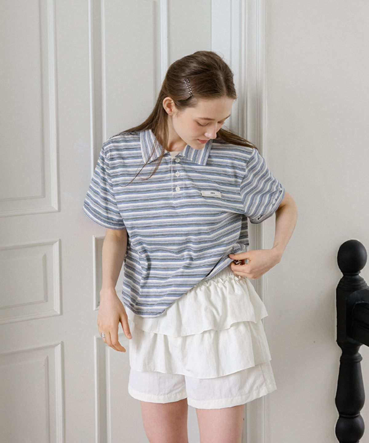 레터리(LETERIE) STRIPE STRING COLLAR HALF T-SHIRT_IVORY