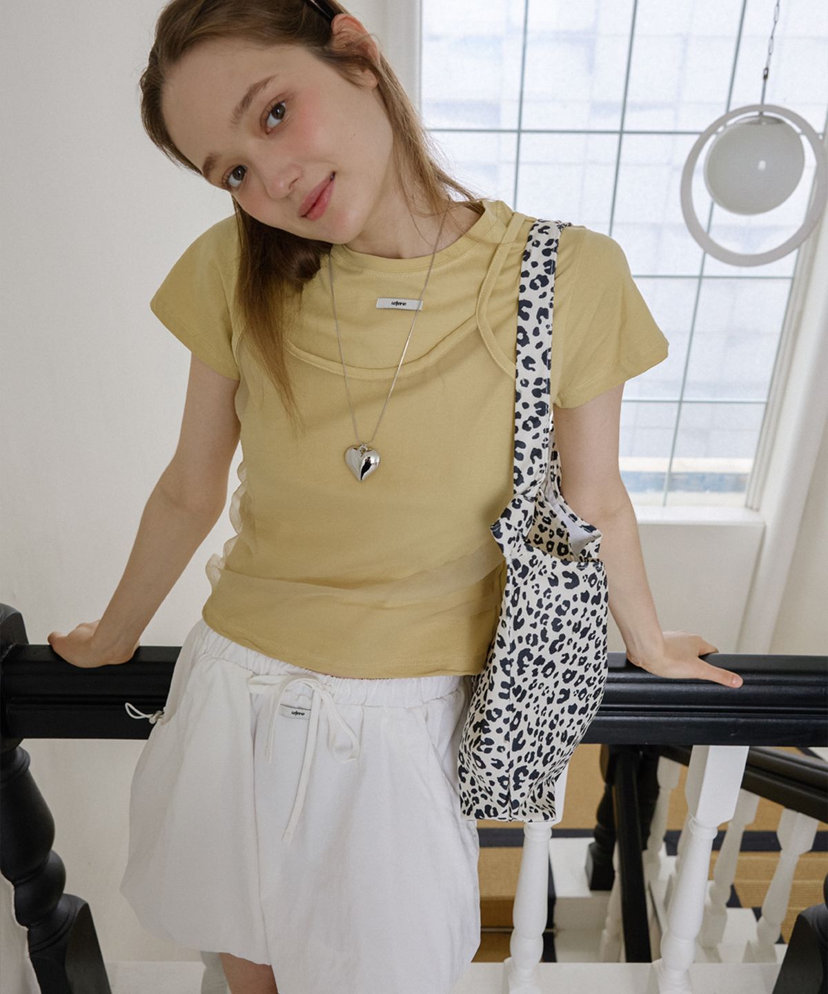 레터리(LETERIE) NYLON STRING BALLOON MINI SKIRT_WHITE