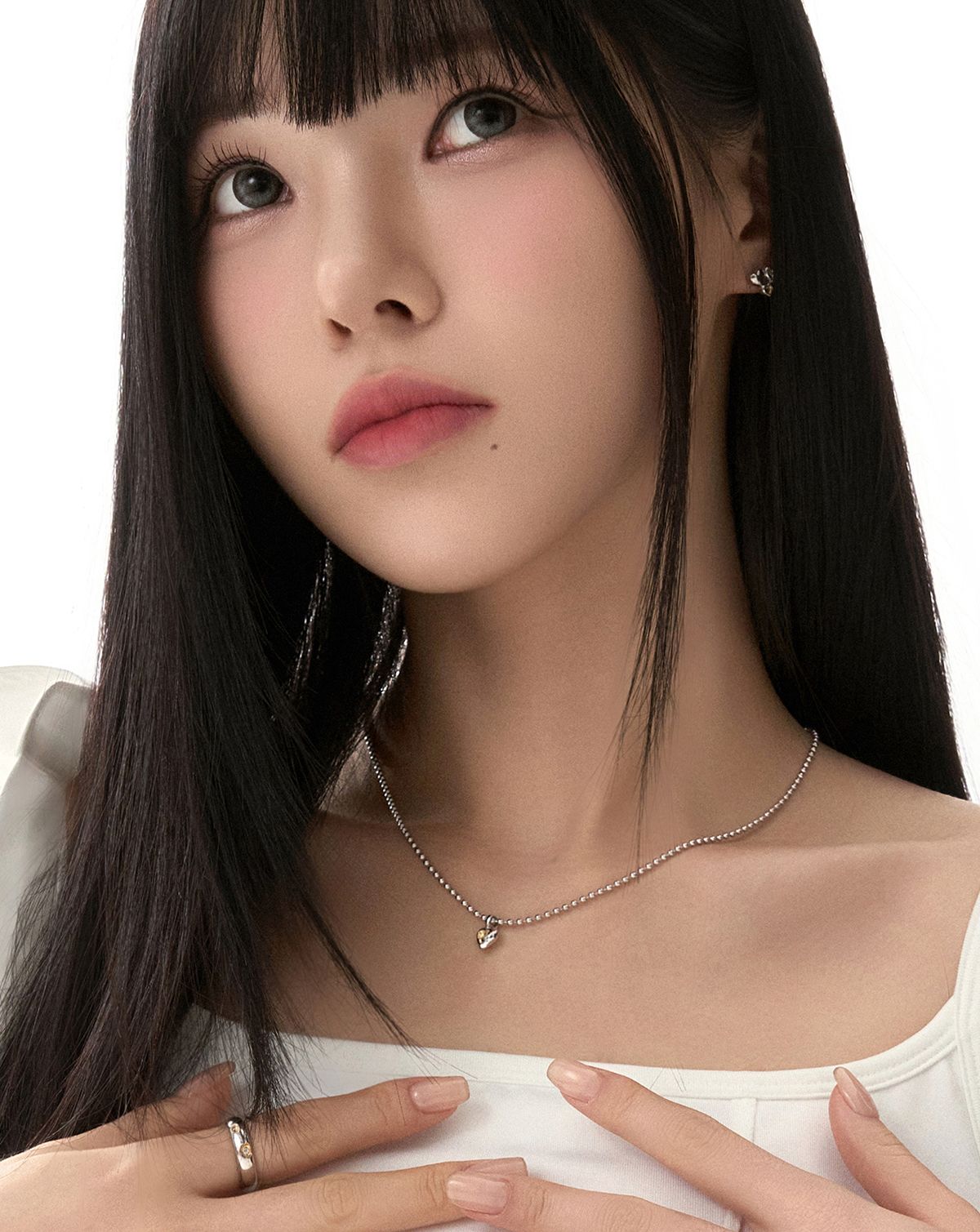 여섯시십칠분(PM 06:17) LUV 목걸이