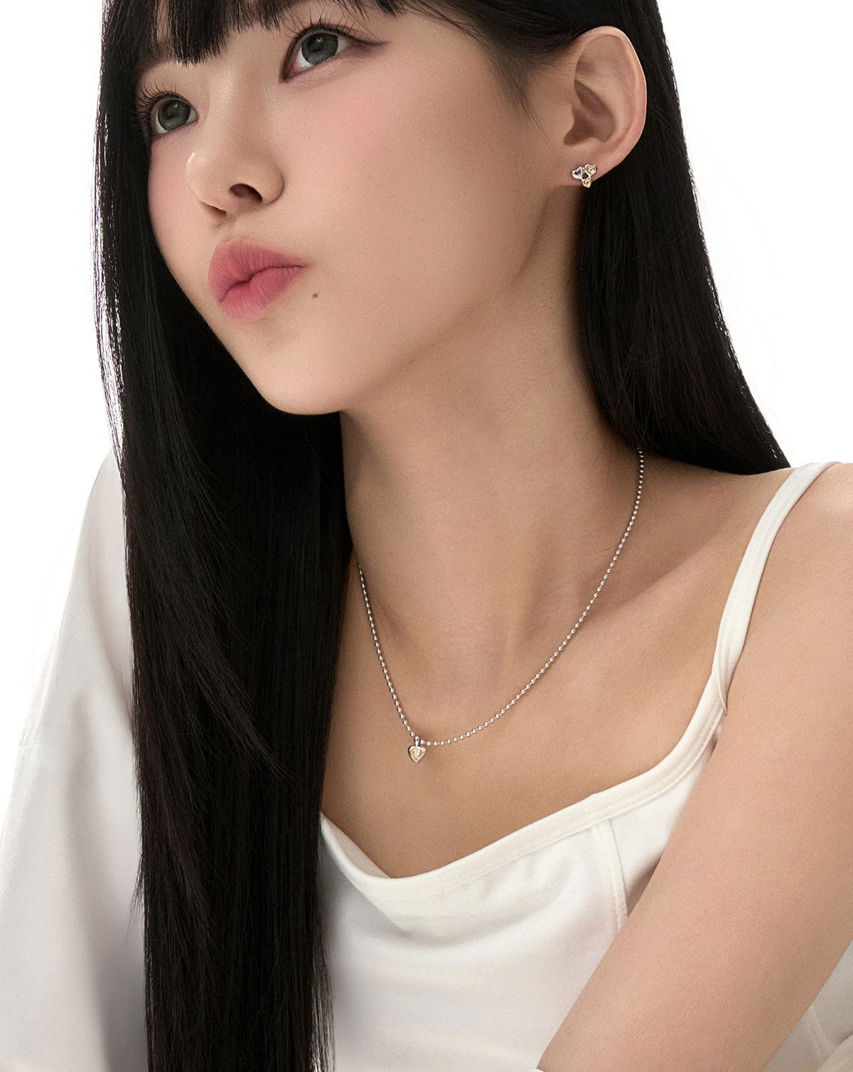 여섯시십칠분(PM 06:17) LUV 목걸이