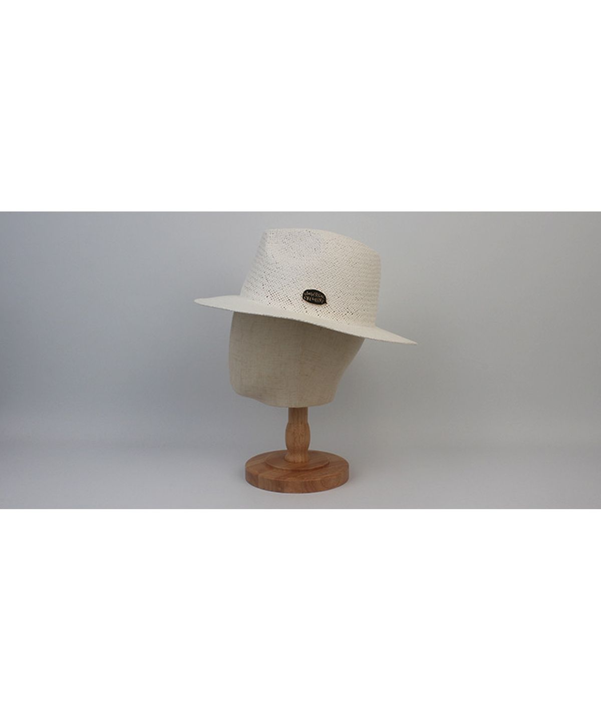 유니버셜 케미스트리(UNIVERSAL CHEMISTRY) Swing Basic White Simple Fedora 여름페도라