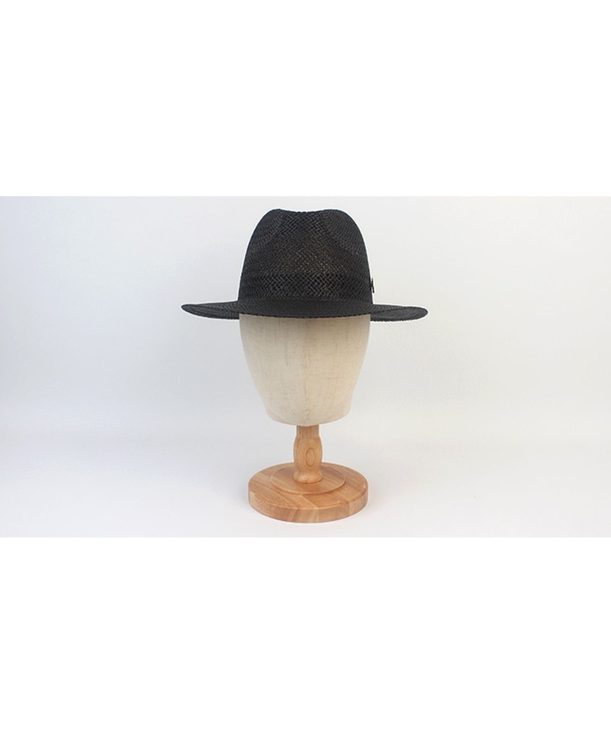유니버셜 케미스트리(UNIVERSAL CHEMISTRY) Swing Basic Black Simple Fedora 여름페도라