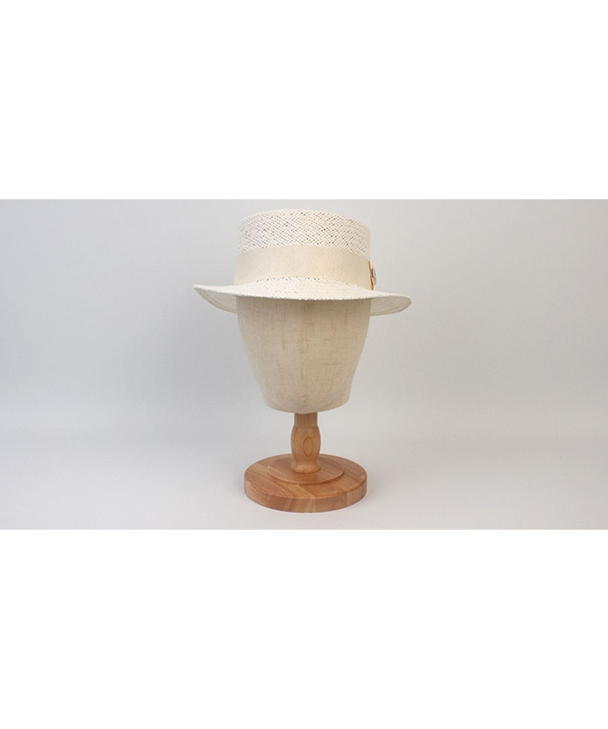 유니버셜 케미스트리(UNIVERSAL CHEMISTRY) Ivory Line White Short Panama Hat 파나마햇