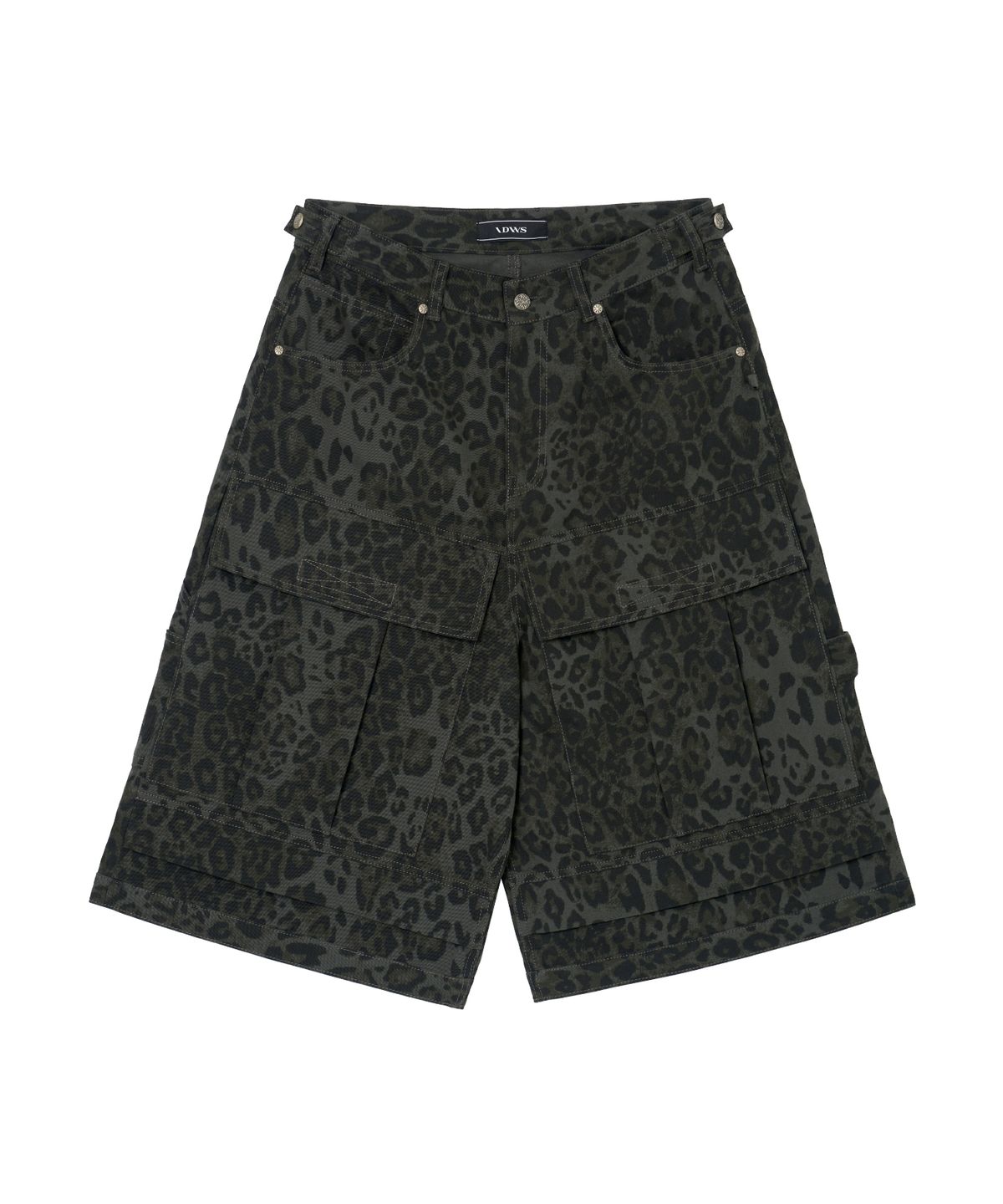 아이돈워너셀(IDWS) Ignis Maxi Cargo Bermuda Shorts Leopard