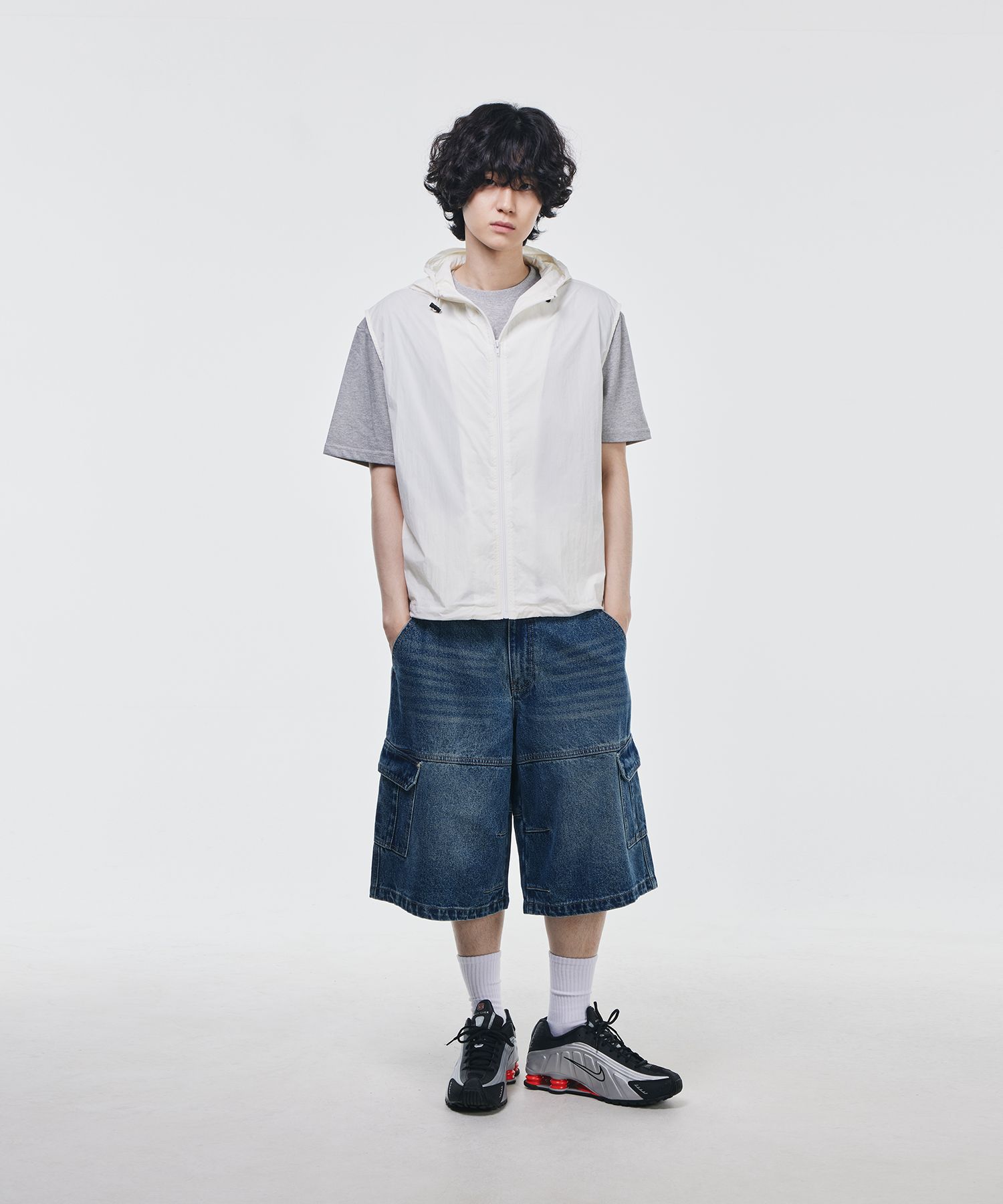 [SIGNATURE] Nylon Hooded Vest /追跡付 MUSINSA | SIGNATURE Nylon Hooded Vest [White]