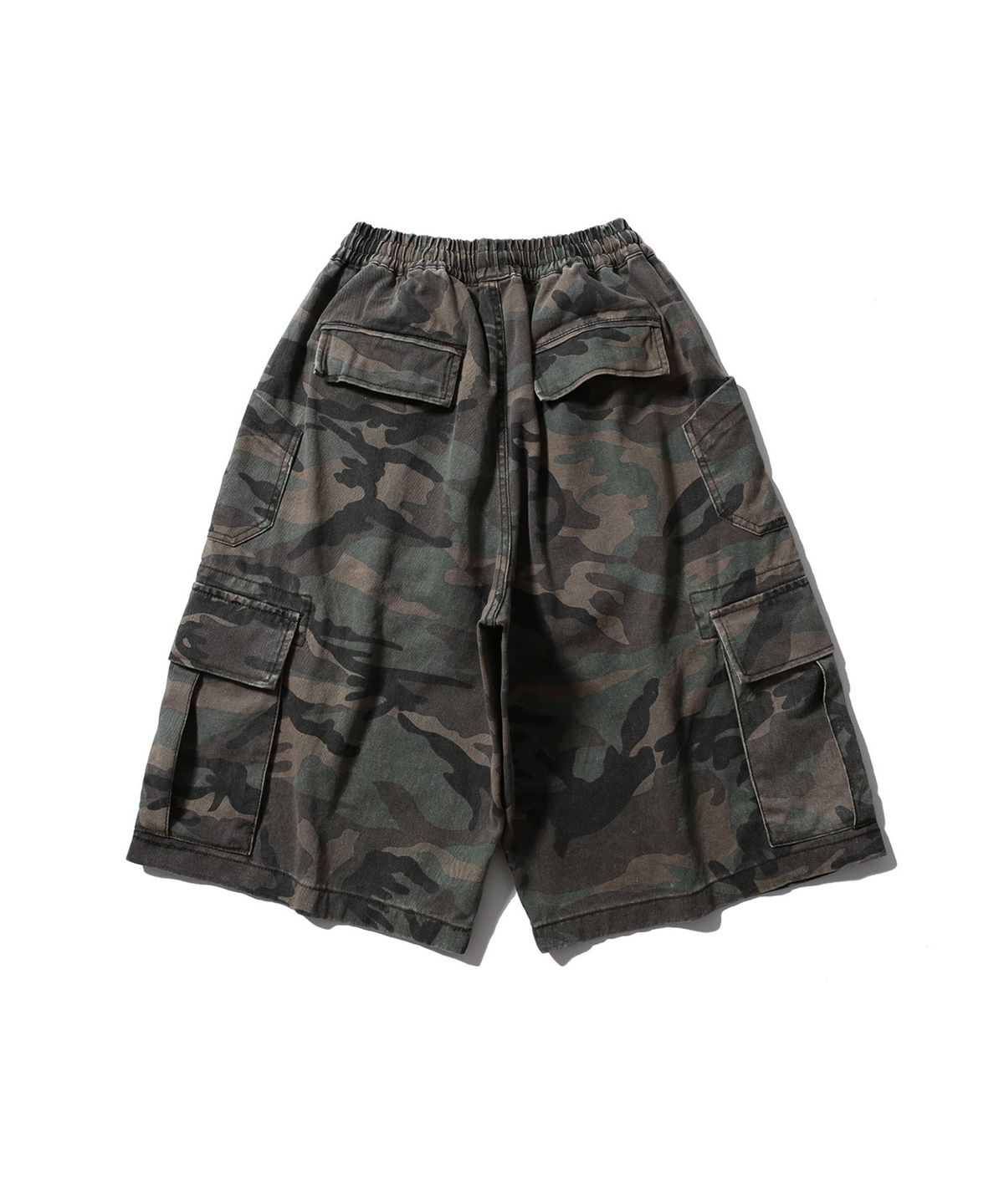 공백(GONGBAEK) Wide Bermuda Cargo Pants_Camo