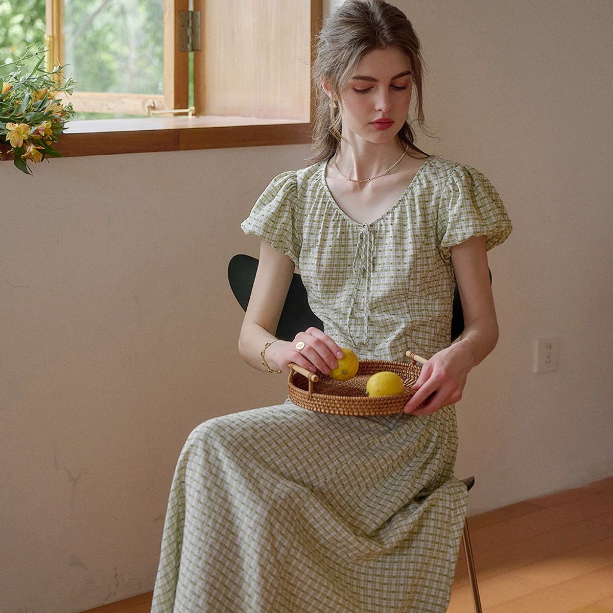 심플레트로(SIMPLE RETRO) SR_Polka dot flocked check dress
