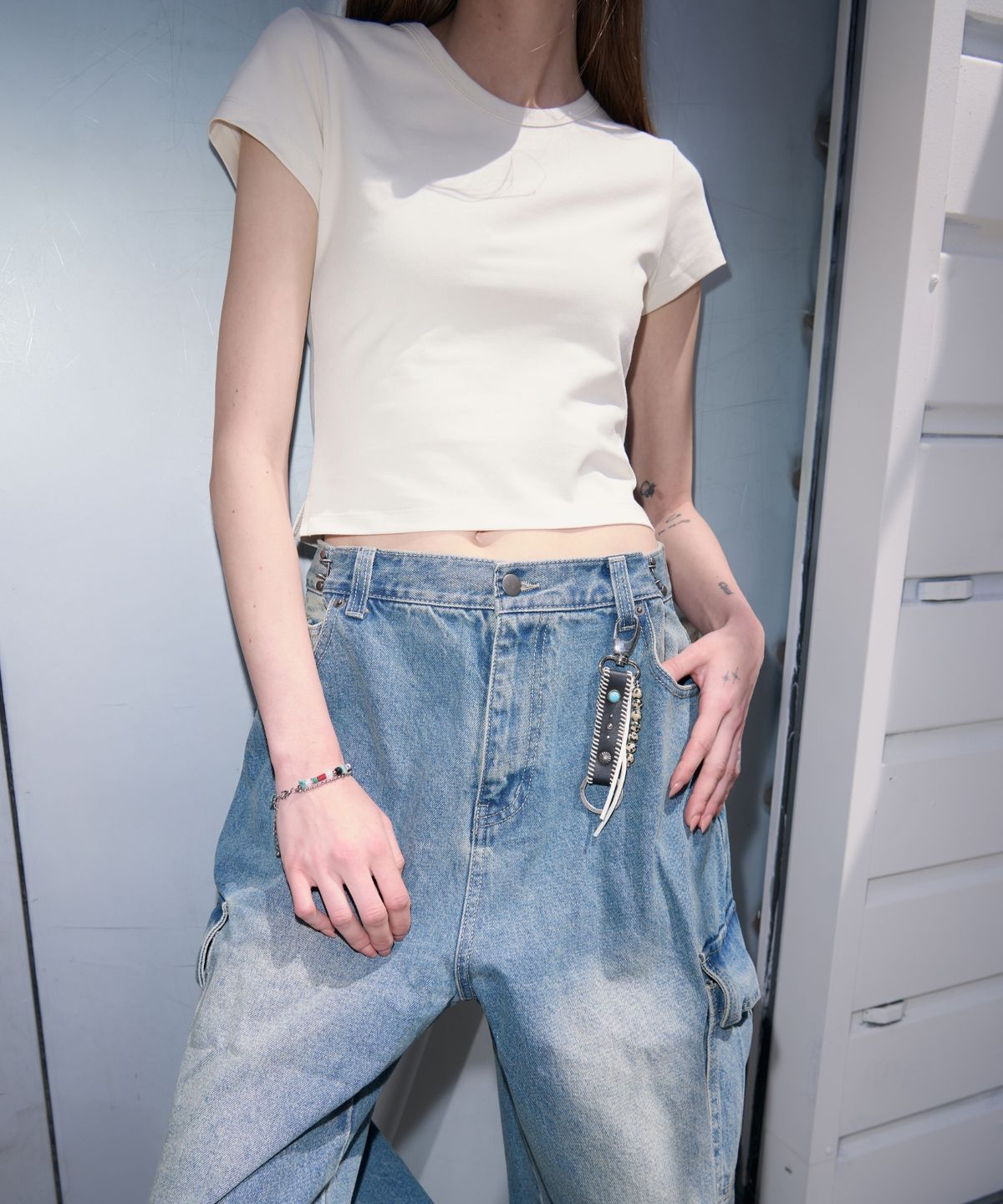 레더리(LEATHERY) 보더 에스닉 스터드 키링