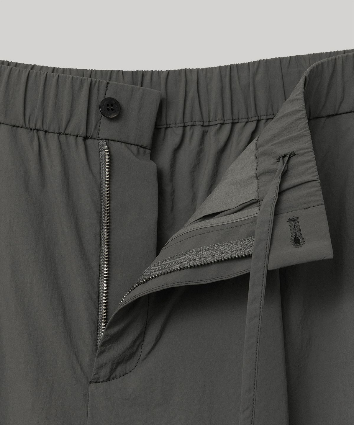 어나더 오피스(ANOTHER OFFICE) Flow Banding Easy Pants (Graphite)