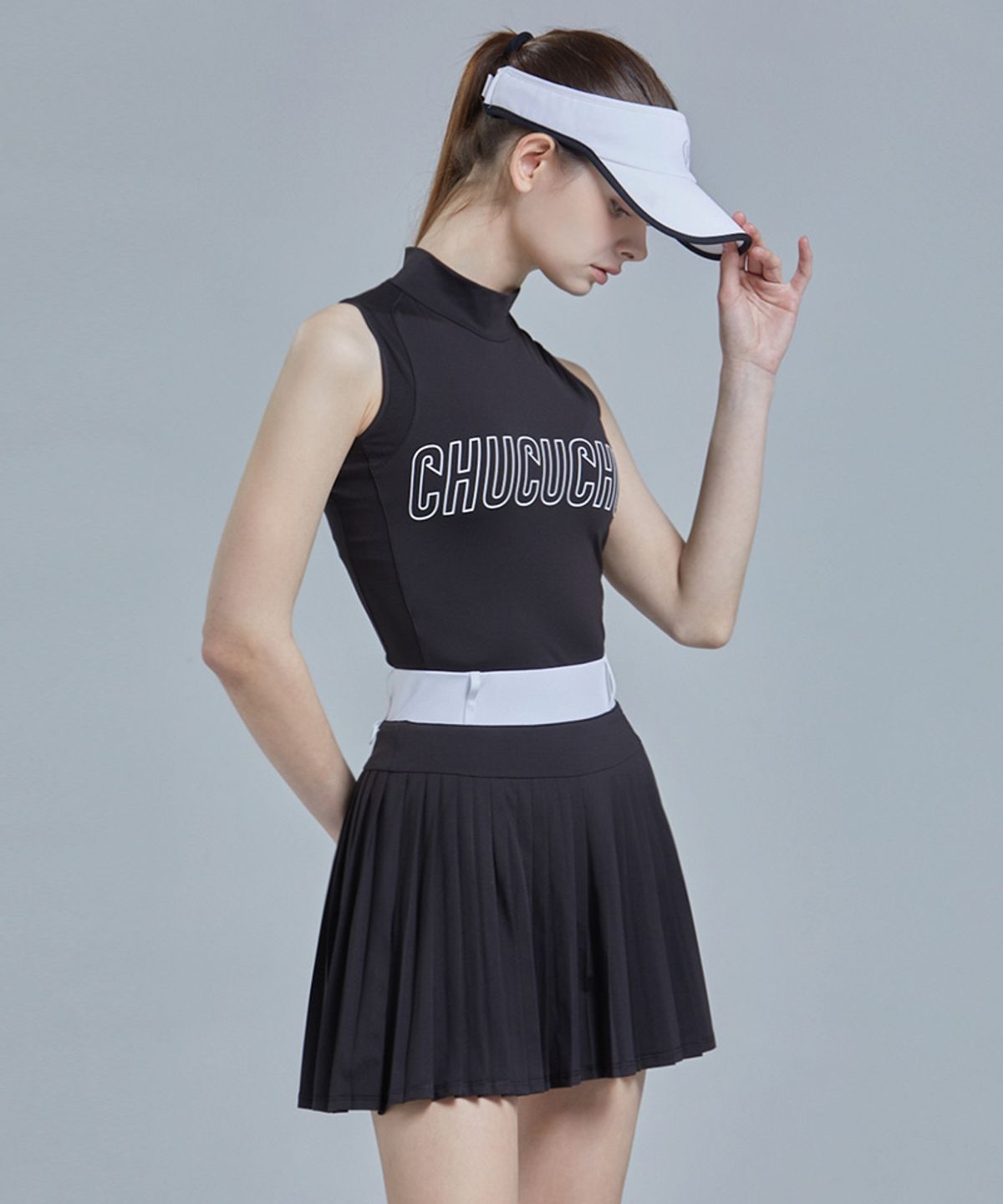 츄쿠츄(CHUCUCHU) CBESS-TS011W 로고 모크넥 메쉬 슬리브리스 탑