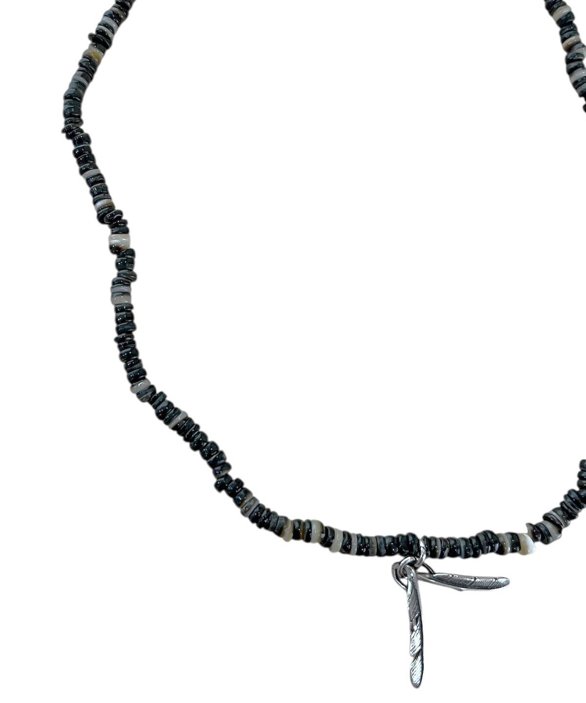 스케이터락(SK8ER ROCK) Vintage Feather Black Nacre Necklace ((black mixed))