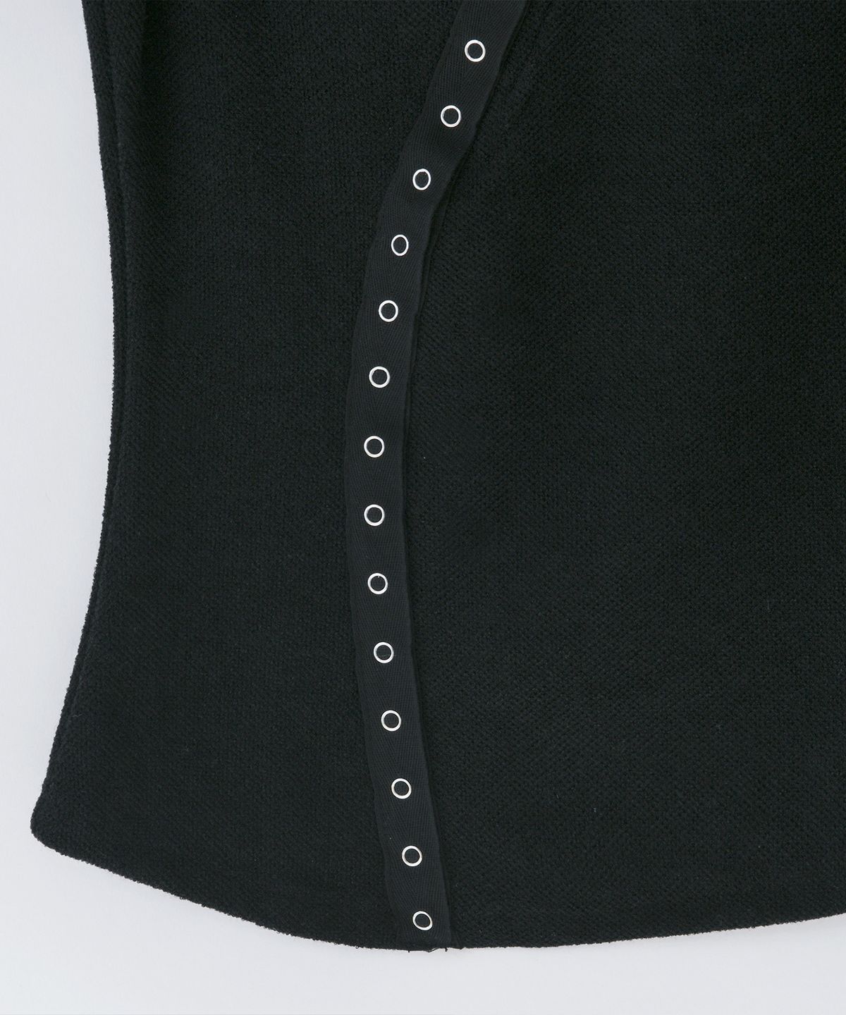 닐링(NILLRING) T19.00 Snep point Short-sleeved cardigan _ Black