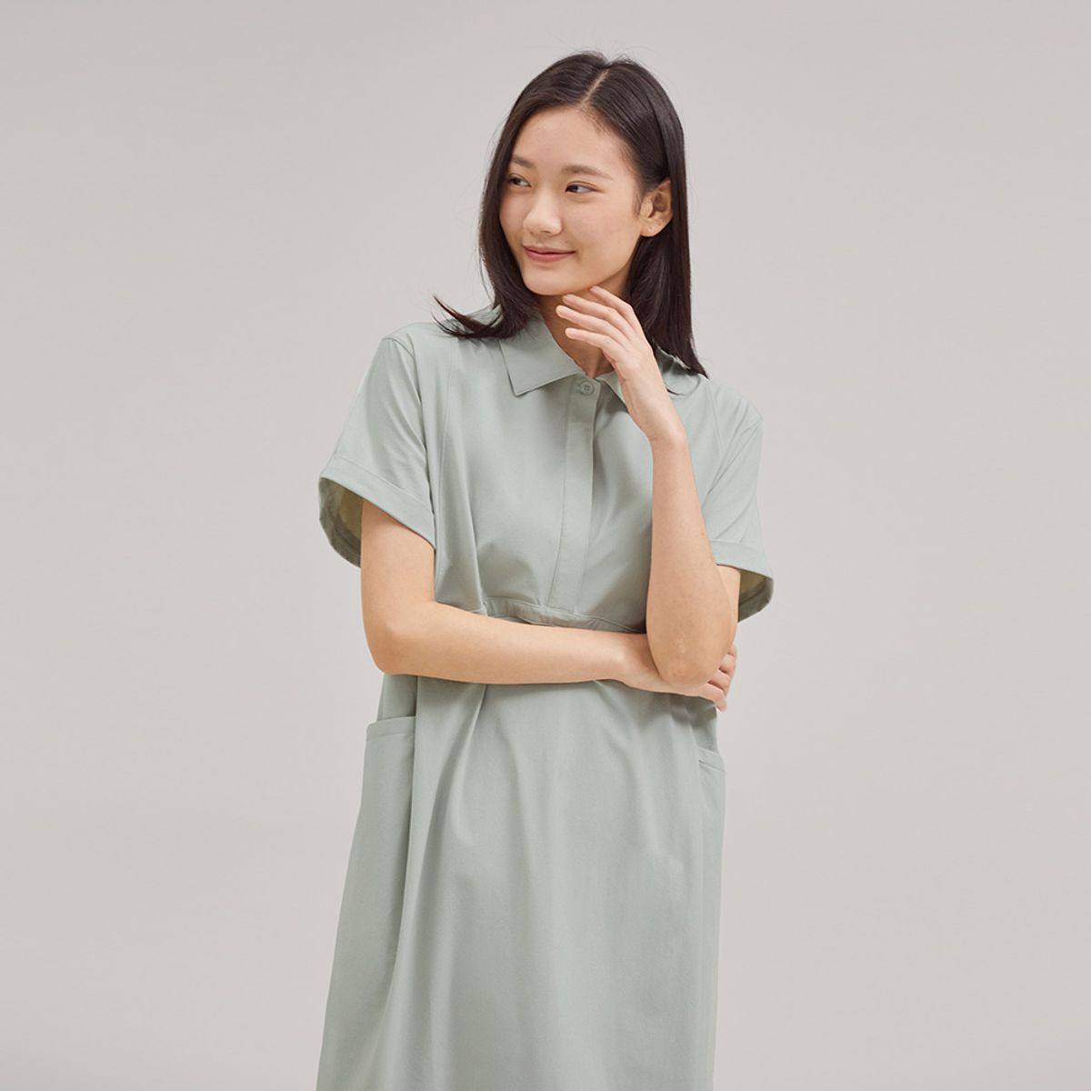 안다르(ANDAR) 에어스트 카라 원피스
