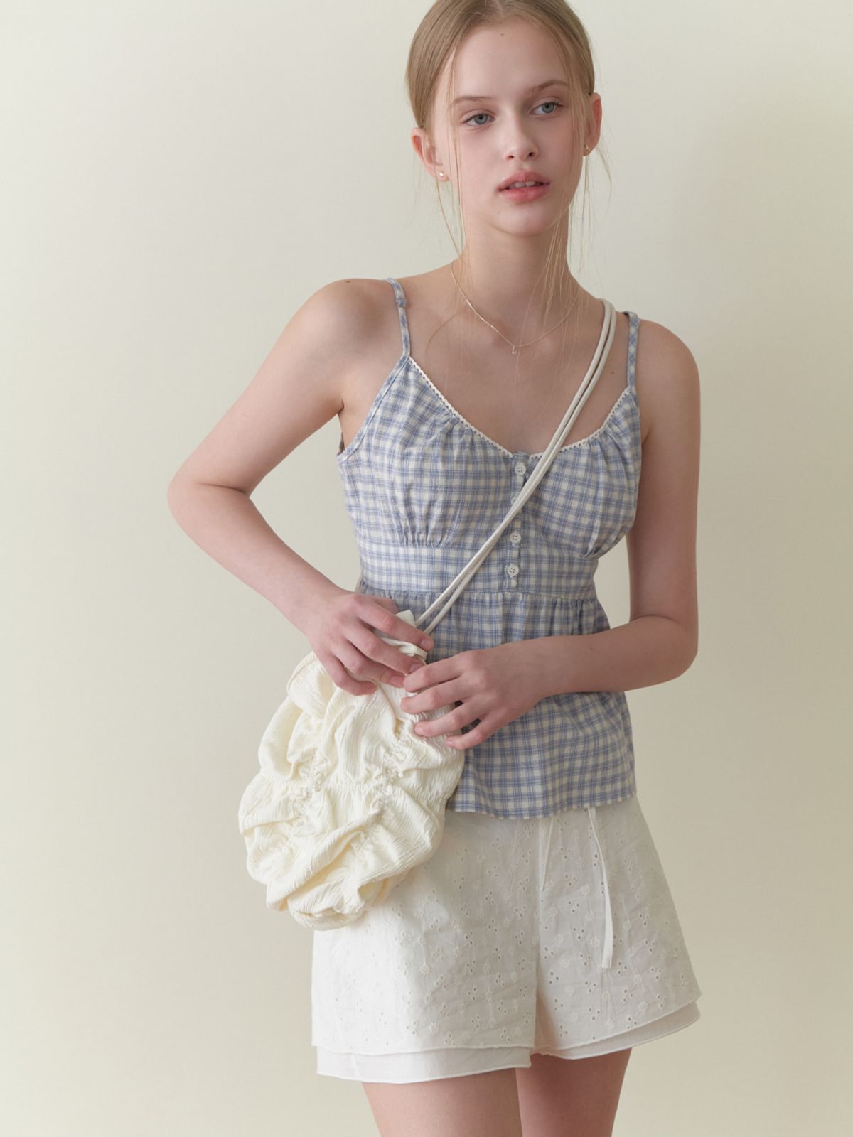 리엘(RE L) Frutti sleeveless blouse (blue check)